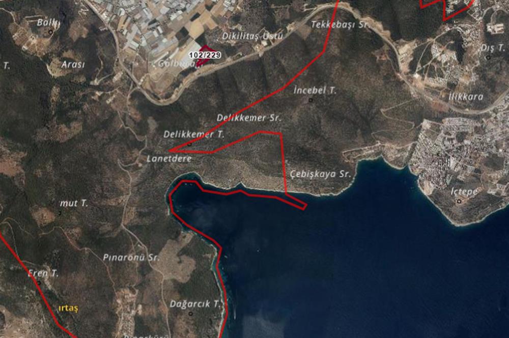 KAŞ YEŞİLKÖY'DE DENİZE 1 KM MESAFEDE ARSA