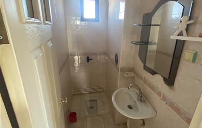 CENTURY 21 PLUS ATAKÖY MAHALLESİNDE ARA KAT DAİRE