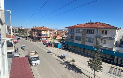 CENTURY 21 PLUS ATAKÖY MAHALLESİNDE ARA KAT DAİRE
