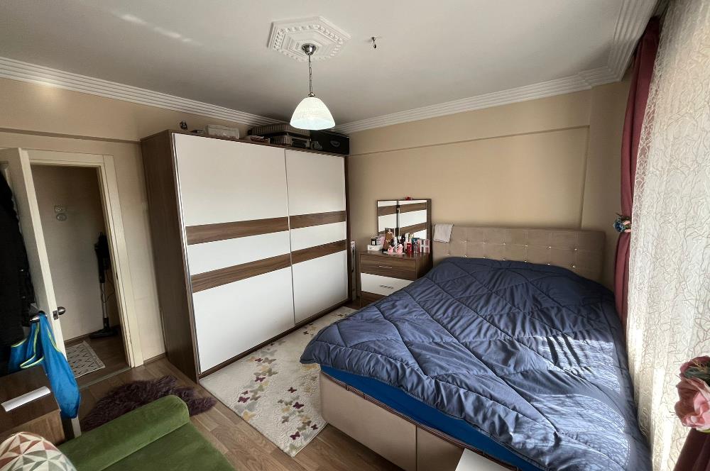 C21 BAL'dan İZMİR YOLU ÜZERİ BAKIMLI MASRAFSIZ SATILIK 2+1 DAİRE