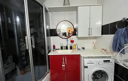 C21 BAL'dan İZMİR YOLU ÜZERİ BAKIMLI MASRAFSIZ SATILIK 2+1 DAİRE