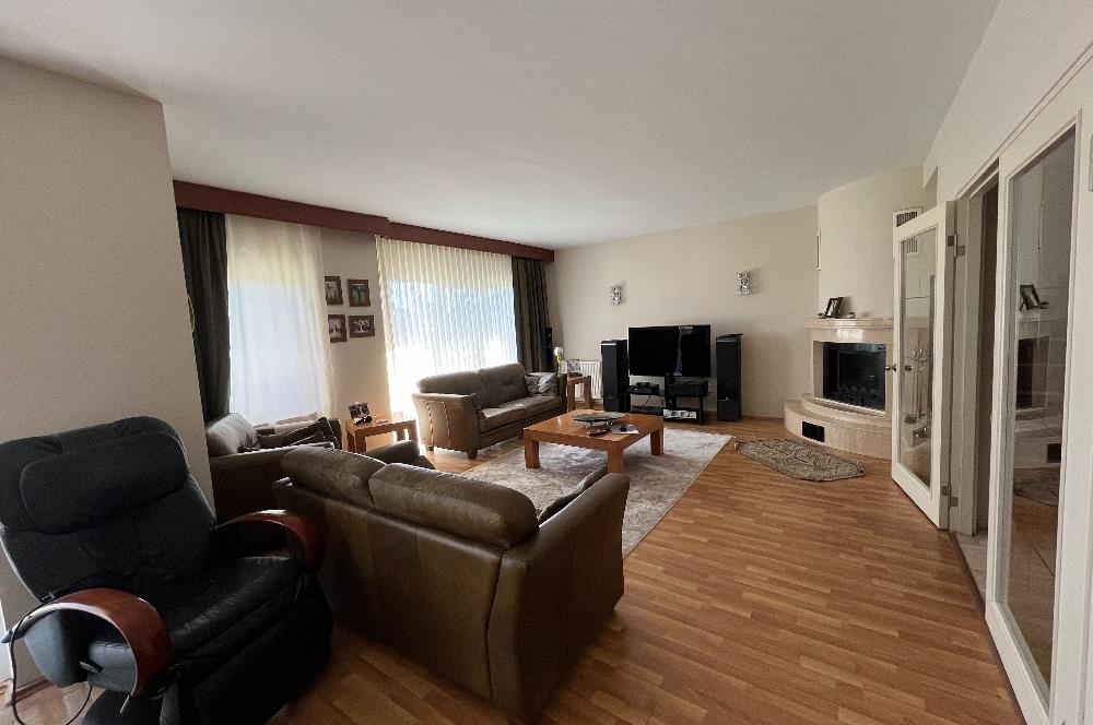 CENTURY 21'DEN 2 DÖNÜM ARAZİ İÇİNDE ŞÖMİNELİ KIŞ BAHÇELİ 4+1