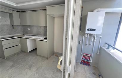 C21 BAL'DAN ÇEVREYOLU CD. ÜZERİNDE FIRSAT SATILIK 2+1 DAİRELER