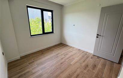 C21 BAL'DAN 10 BURDA AVM YAKIN ARA KAT 1+1 YENİ KİRALIK DAİRE