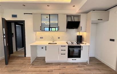 C21 BAL'DAN 10 BURDA AVM YAKIN ARA KAT 1+1 YENİ KİRALIK DAİRE