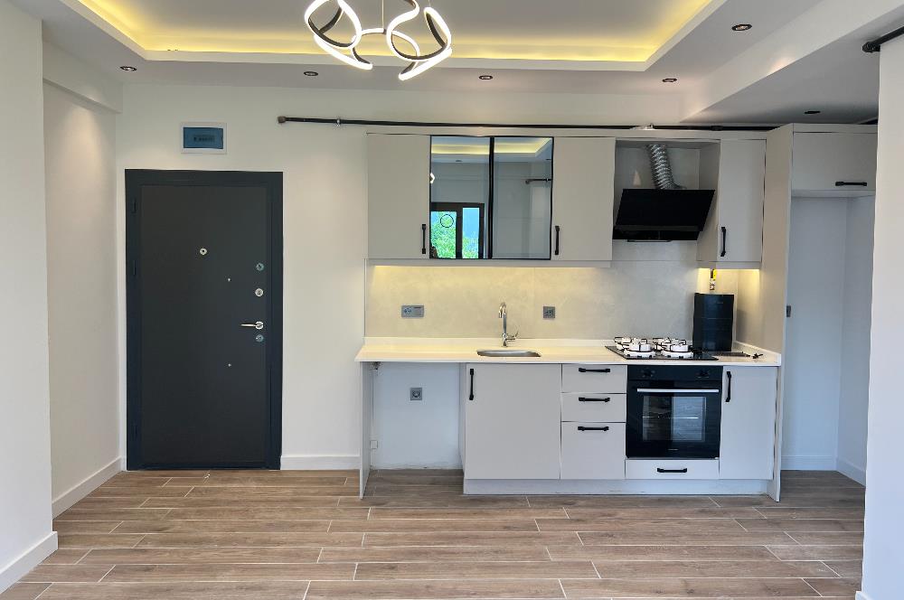 C21 BAL'DAN 10 BURDA AVM YAKIN ARA KAT 1+1 YENİ KİRALIK DAİRE