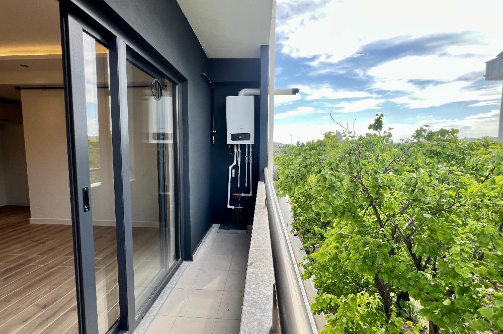 C21 BAL'DAN 10 BURDA AVM YAKIN ARA KAT 1+1 YENİ KİRALIK DAİRE