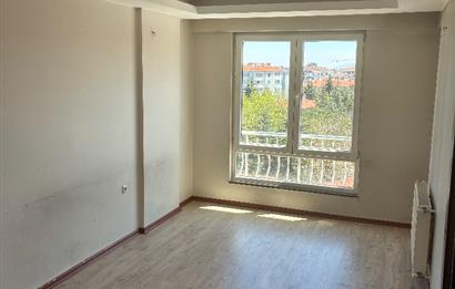 CENTURY 21 PLUS KARAMAN MAHALLESİNDE MERKEZİ KONUMDA LÜX DAİRE