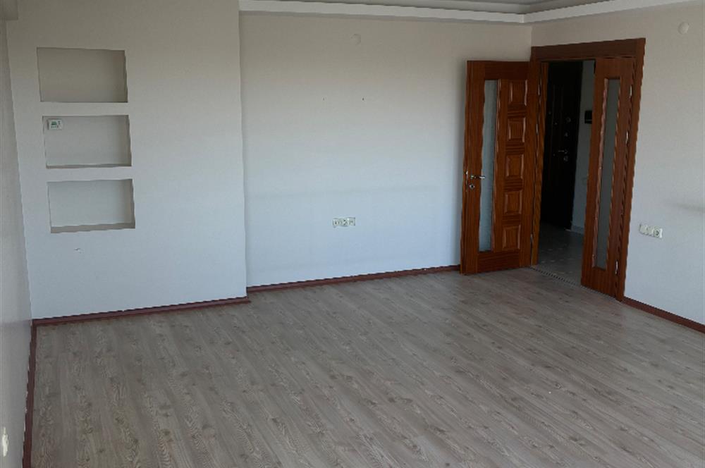 CENTURY 21 PLUS KARAMAN MAHALLESİNDE MERKEZİ KONUMDA LÜX DAİRE