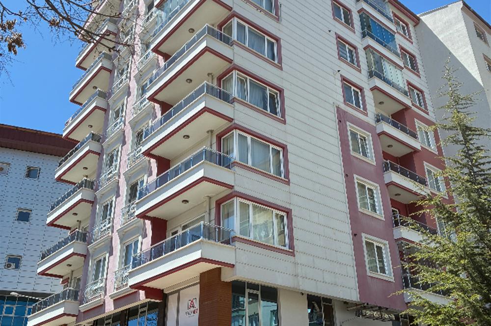 CENTURY 21 PLUS KARAMAN MAHALLESİNDE MERKEZİ KONUMDA LÜX DAİRE