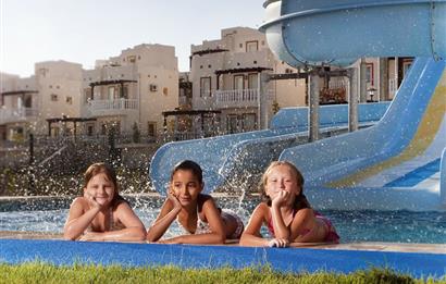 Bodrum Adabükü Turkuaz Sitesinde Eşyalı 2+1 Bahçe Katı Daire
