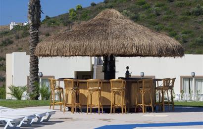 Bodrum Adabükü Turkuaz Sitesinde Eşyalı 2+1 Bahçe Katı Daire