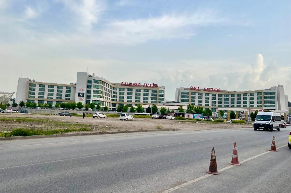 ŞEHİR HAST 10 BURDA AVM KARŞISI ARA KAT EŞYALI 1+1 KİRALIK DAİRE