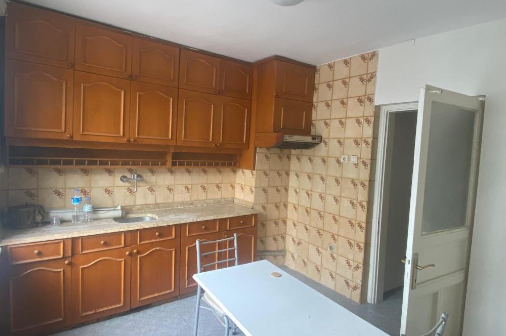 Kartal Sahil Rıhtım Cd. üzerinde 85m2 2+1 Kiralık Ofis