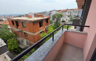 C21 BAL'DN NEF VE MERKEZE YAKIN ARA KAT 1+1 EŞYALI KİRALIK DAİRE
