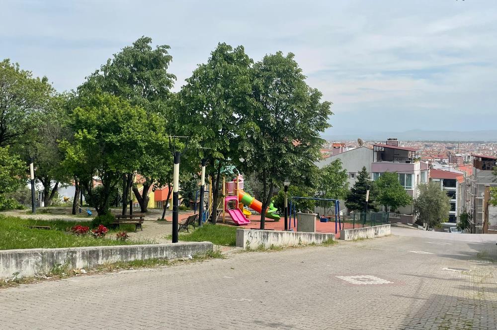 C21 BAL'DN NEF VE MERKEZE YAKIN ARA KAT 1+1 EŞYALI KİRALIK DAİRE