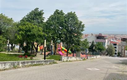 C21 BAL'DN NEF VE MERKEZE YAKIN ARA KAT 1+1 EŞYALI KİRALIK DAİRE