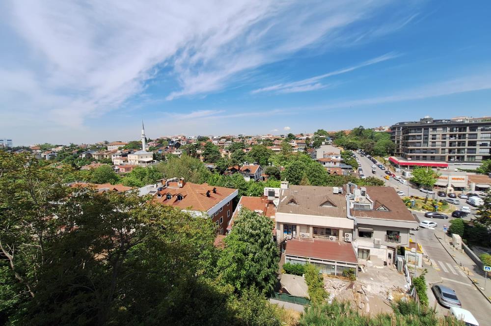 KADIKÖY KOŞUYOLU'NDA SİTE İÇERİSİNDE 3+1