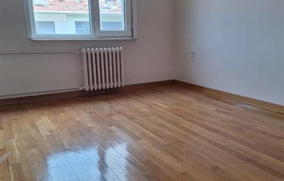 KADIKÖY KOŞUYOLU'NDA SİTE İÇERİSİNDE 3+1