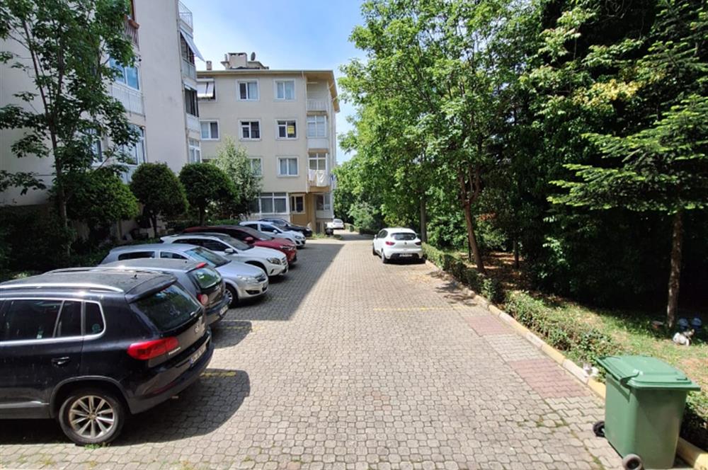 KADIKÖY KOŞUYOLU'NDA SİTE İÇERİSİNDE 3+1
