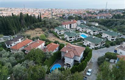 C21 Loca'dan Altınoluk Müstaki 8+1 Havuzlu Villa