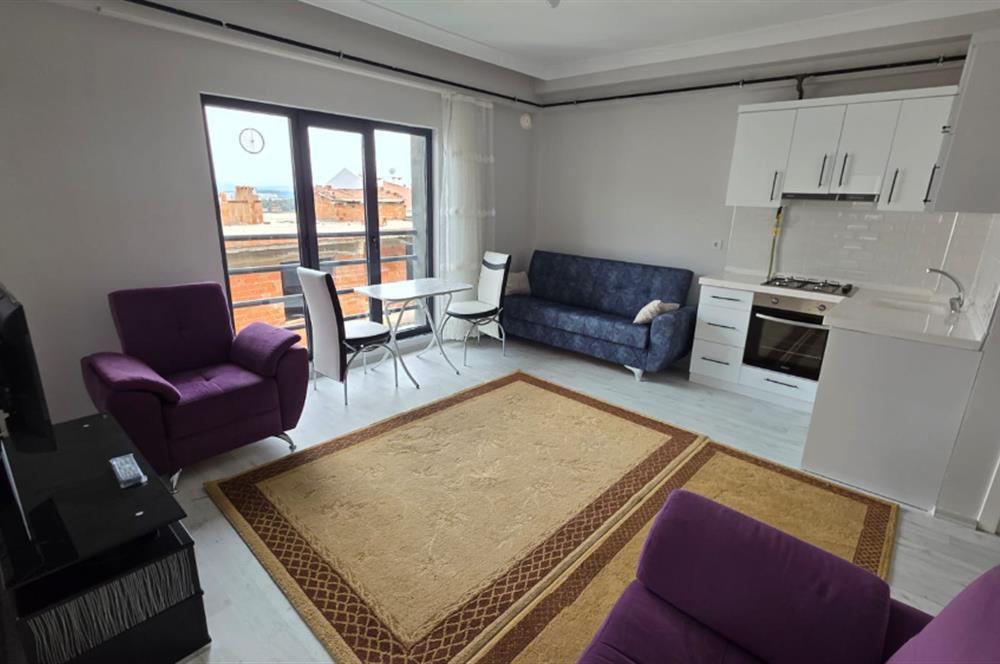 C21 BAL'DN NEF VE MERKEZE YAKIN ARA KAT 1+1 EŞYALI KİRALIK DAİRE