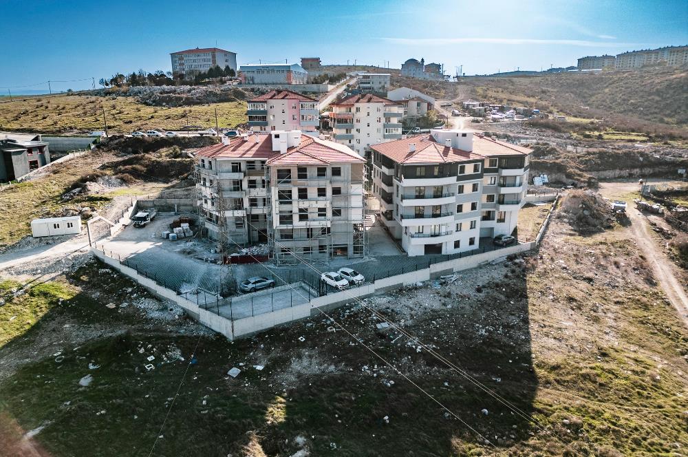 C21 LOCADAN MİNEL LİFE SİTESİ GAZİOSMANPAŞADA SATILIK 2+1 DAİRE