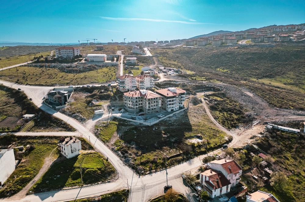 C21 LOCADAN MİNEL LİFE SİTESİ GAZİOSMANPAŞADA SATILIK 2+1 DAİRE