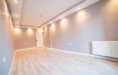 C21 LOCADAN MİNEL LİFE SİTESİ GAZİOSMANPAŞADA SATILIK 2+1 DAİRE