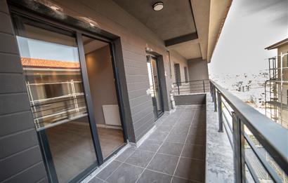 C21 LOCADAN MİNEL LİFE SİTESİ GAZİOSMANPAŞADA SATILIK 2+1 DAİRE