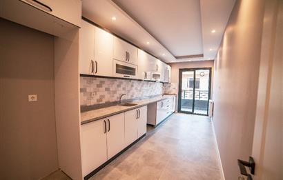 C21 LOCADAN MİNEL LİFE SİTESİ GAZİOSMANPAŞADA SATILIK 2+1 DAİRE