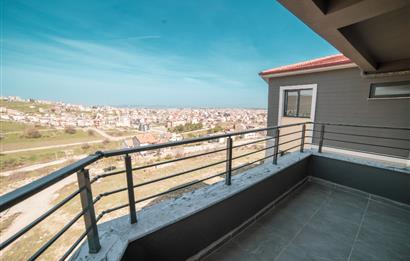 C21 LOCADAN MİNEL LİFE SİTESİ GAZİOSMANPAŞADA SATILIK 2+1 DAİRE