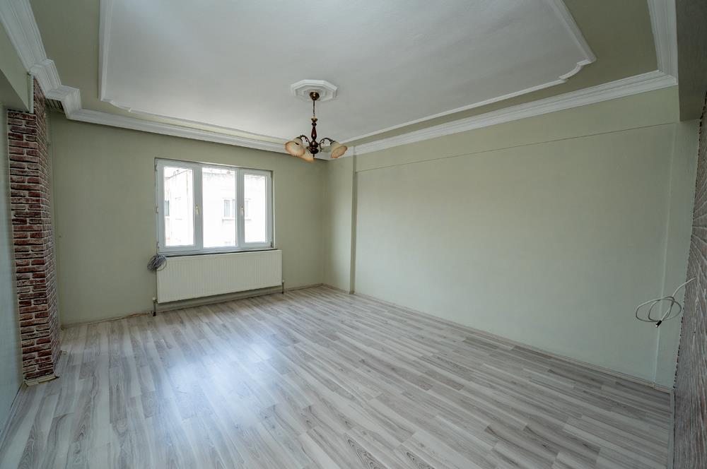 C21 Cius; Eşref Dinçer Mahallesi Derya Sokakta Kiralık 3+1 Daire