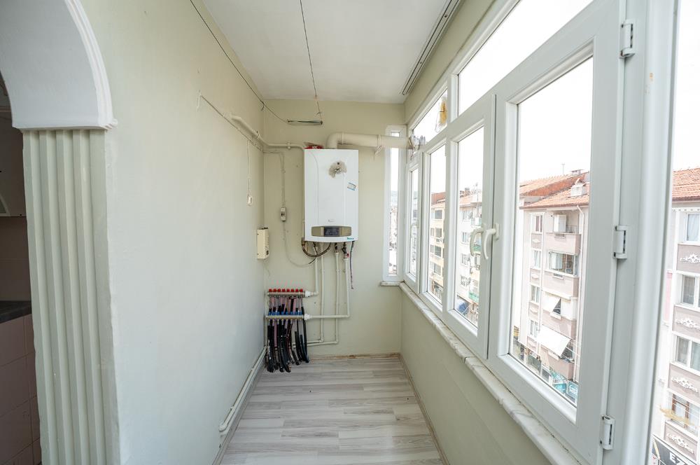 C21 Cius; Eşref Dinçer Mahallesi Derya Sokakta Kiralık 3+1 Daire