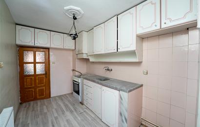 C21 Cius; Eşref Dinçer Mahallesi Derya Sokakta Kiralık 3+1 Daire