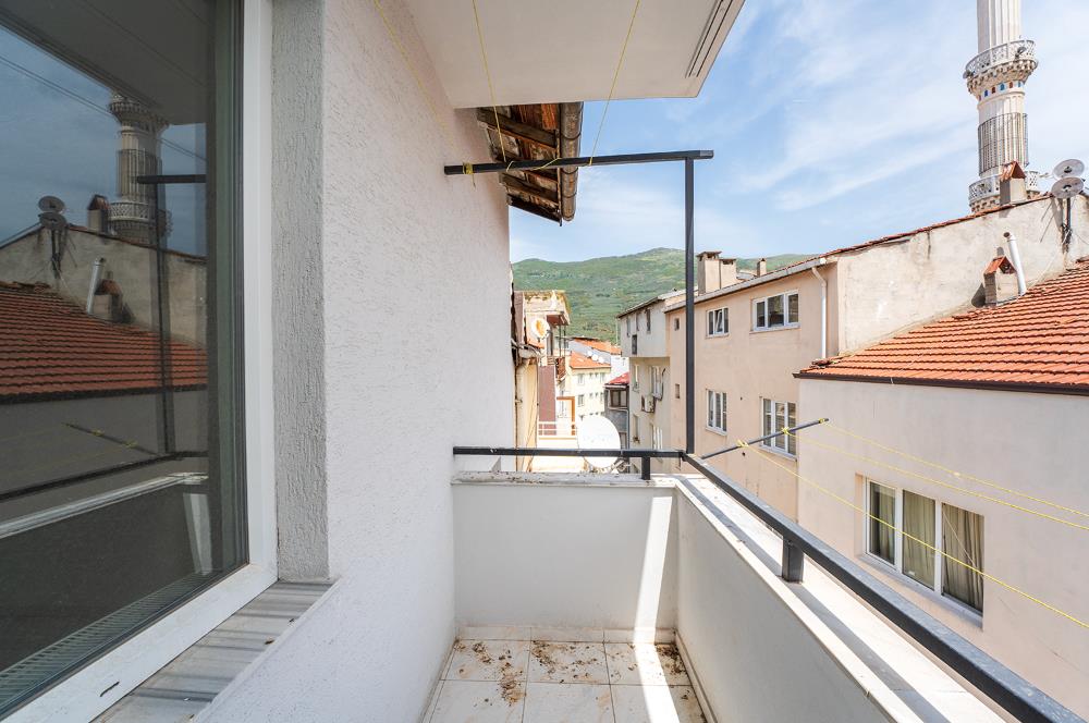 C21 Cius; Eşref Dinçer Mahallesi Derya Sokakta Kiralık 3+1 Daire