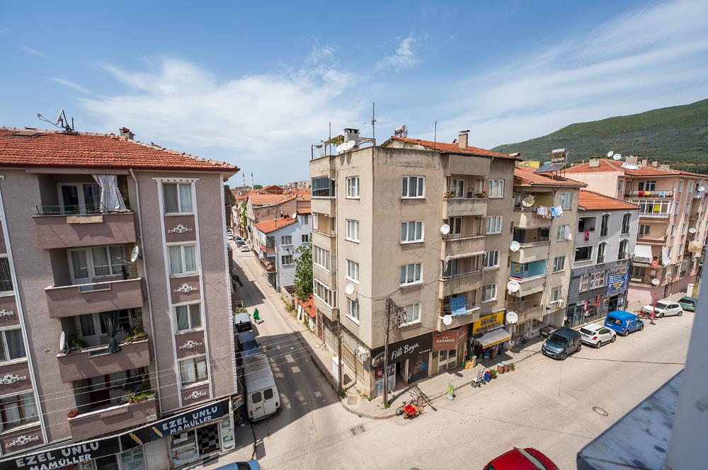 C21 Cius; Eşref Dinçer Mahallesi Derya Sokakta Kiralık 3+1 Daire