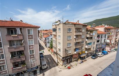 C21 Cius; Eşref Dinçer Mahallesi Derya Sokakta Kiralık 3+1 Daire
