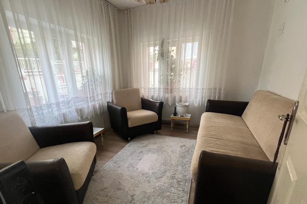 MALTEPE MAH 235 m2 ARSA İÇİNDE İKİ KATLI SATILIK MÜSTAKİL EV