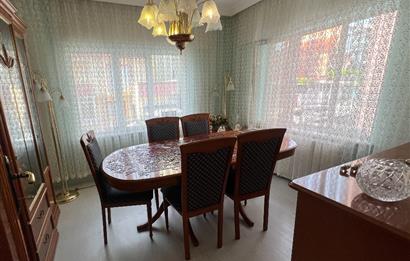 MALTEPE MAH 235 m2 ARSA İÇİNDE İKİ KATLI SATILIK MÜSTAKİL EV