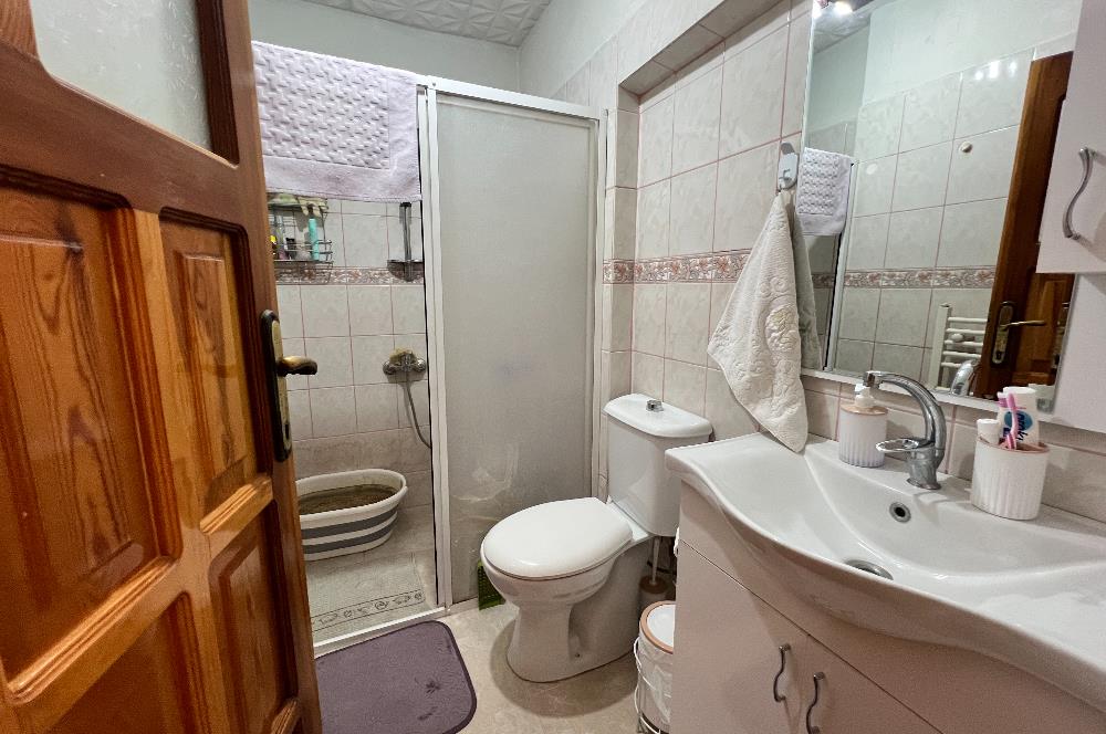 MALTEPE MAH 235 m2 ARSA İÇİNDE İKİ KATLI SATILIK MÜSTAKİL EV