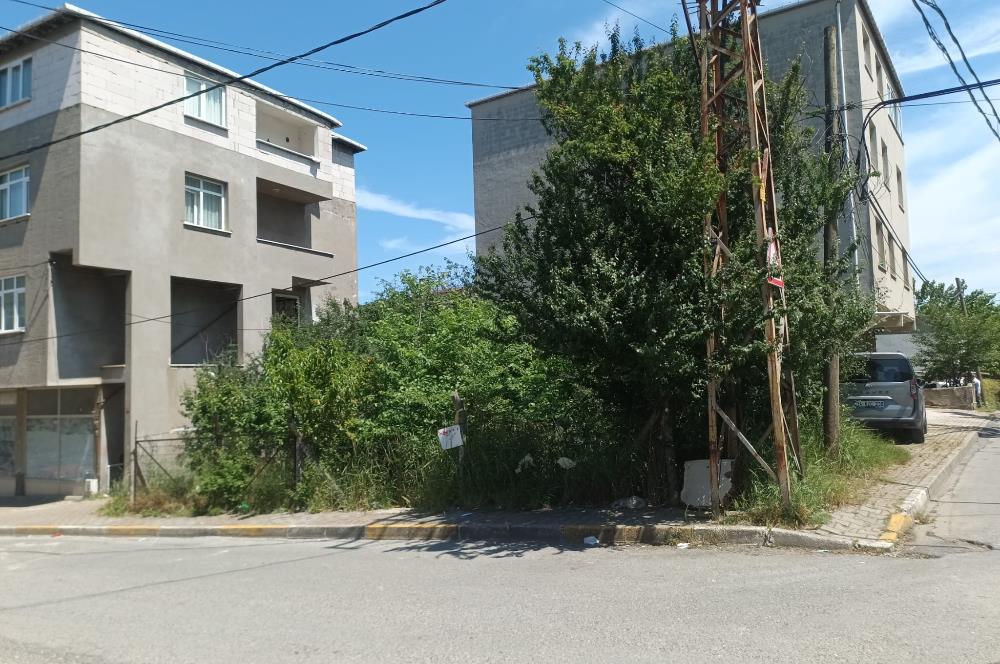 SULTANBEYLİ HAMİDİYE MAHALLESİNDE İKİ YOLA CEPHE SATILIK ARSA