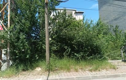 SULTANBEYLİ HAMİDİYE MAHALLESİNDE İKİ YOLA CEPHE SATILIK ARSA