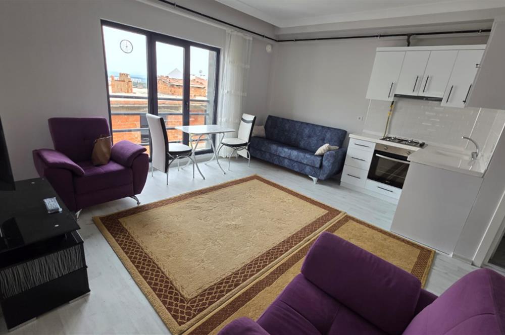 C21 BAL'DN NEF VE MERKEZE YAKIN ARA KAT 1+1 EŞYALI KİRALIK DAİRE