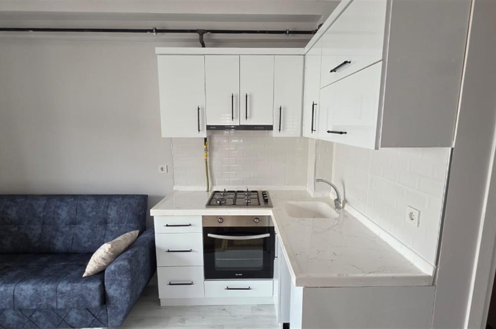 C21 BAL'DN NEF VE MERKEZE YAKIN ARA KAT 1+1 EŞYALI KİRALIK DAİRE