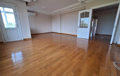 KADIKÖY KOŞUYOLU'NDA SİTE İÇERİSİNDE 3+1