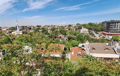 KADIKÖY KOŞUYOLU'NDA SİTE İÇERİSİNDE 3+1