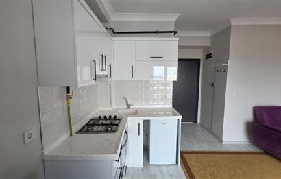 C21 BAL'DN NEF VE MERKEZE YAKIN ARA KAT 1+1 EŞYALI KİRALIK DAİRE