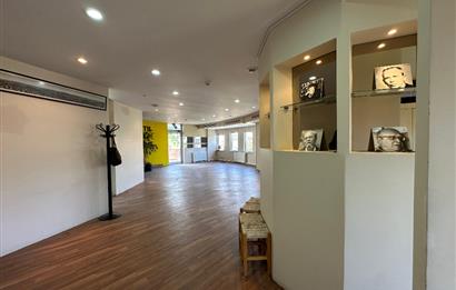 Uskumruköy Büyük Arıköy Sitesinde 2 Katlı Kiralık İş Yeri