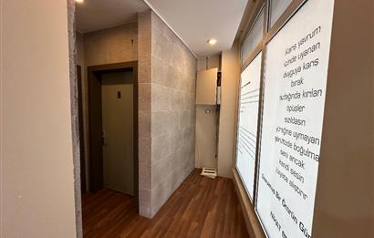 Uskumruköy Büyük Arıköy Sitesinde 2 Katlı Kiralık İş Yeri